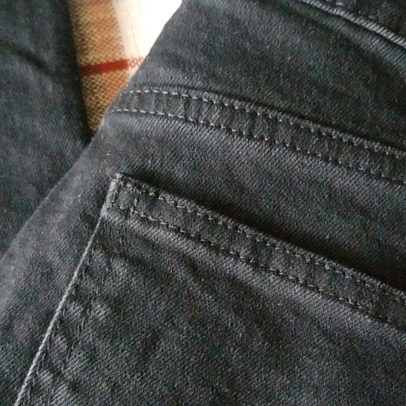 Free People Black cropped frayed hem Midrise Jeans - Picture 7 of 7